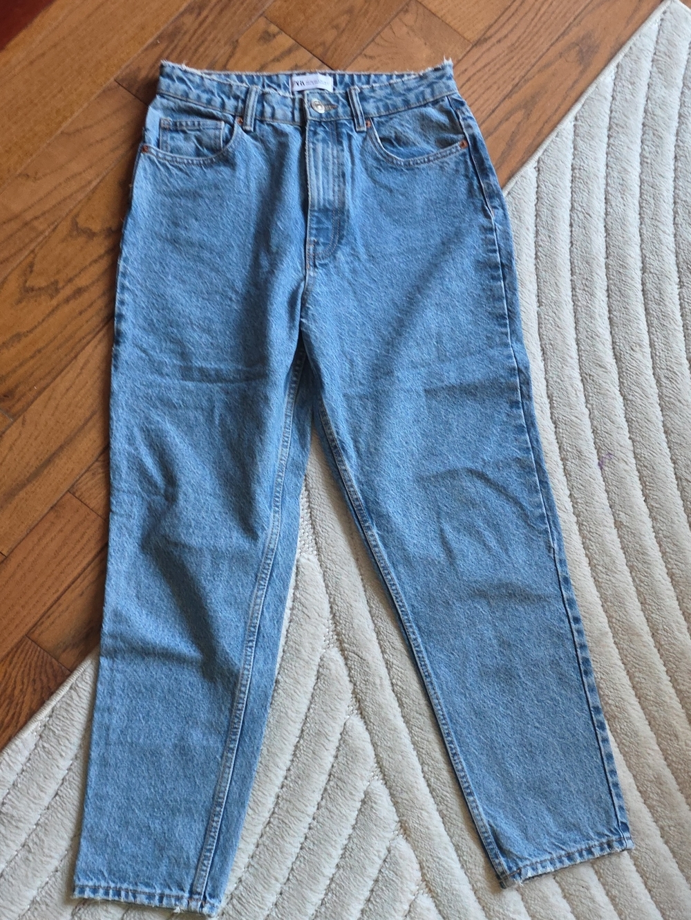 Zara Classic High-Waist Light Blue Women’s Jeans